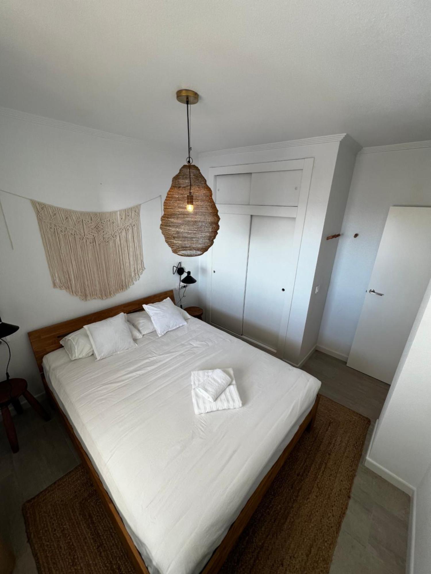 Costa Este Apartments - Торевьиа Экстерьер фото