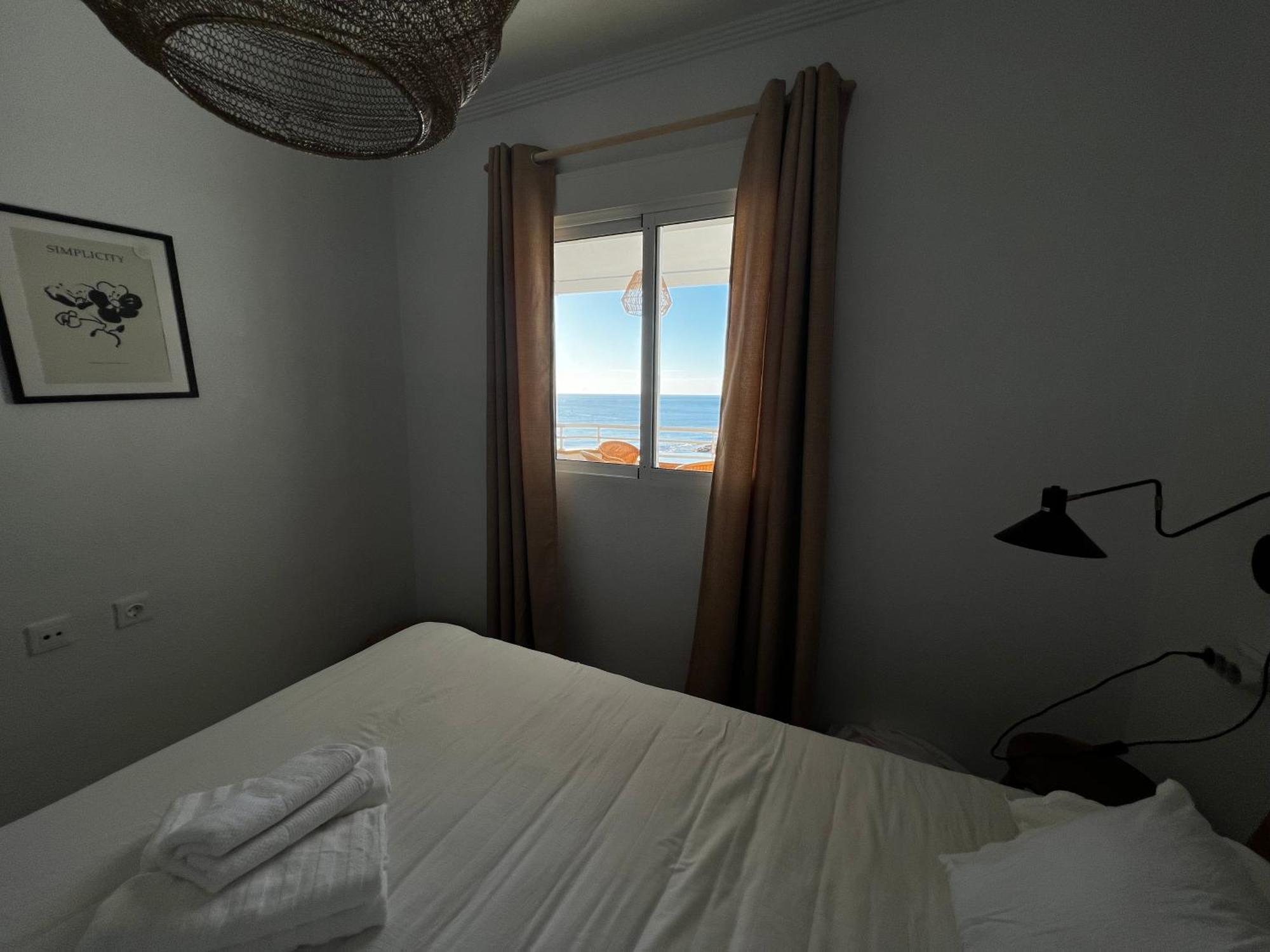 Costa Este Apartments - Торевьиа Экстерьер фото